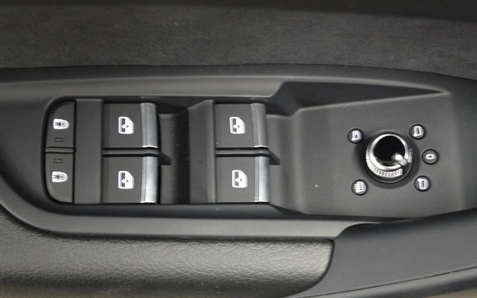 Audi Q5 Sportback cena 296900 przebieg: 4261, rok produkcji 2023 z Racibórz małe 301